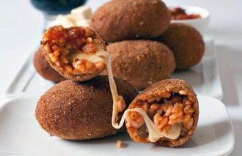 супли, итальянская закуска Супли обычно берут как закуску перед пиццей.