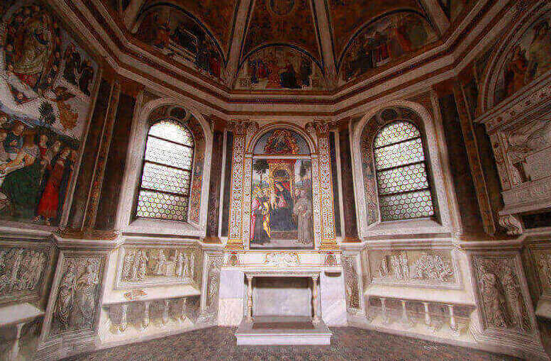 Капелла Делла Ровере в церкви Санта Мария дель Пополо в Риме.