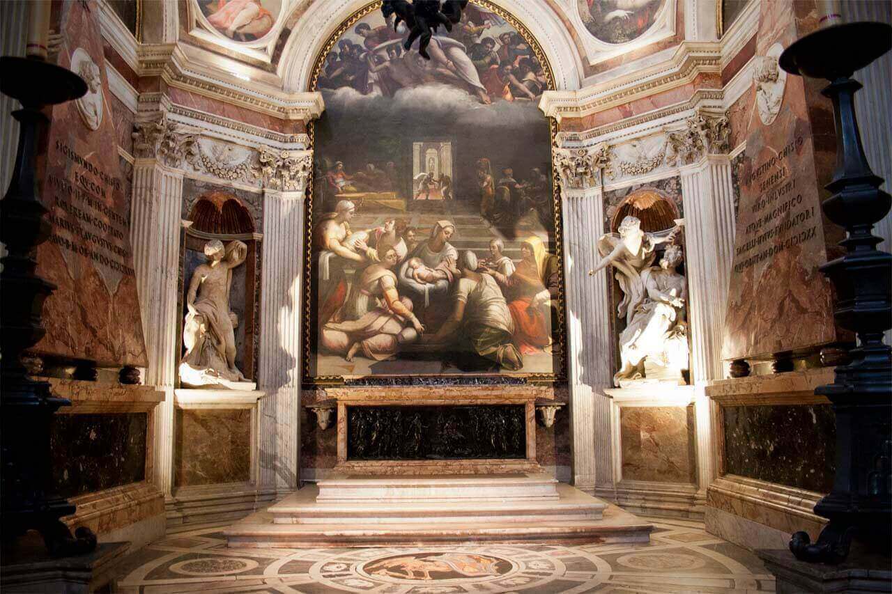 Капелла Киджи в церкви Санта Мария дель Пополо в Риме.
